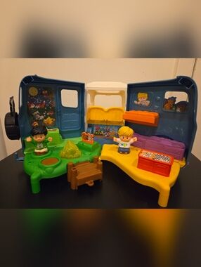 Little People Songs And Sounds Camper Van